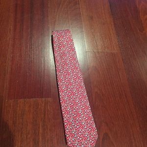 Vineyard Vines Fish and Hook Tie